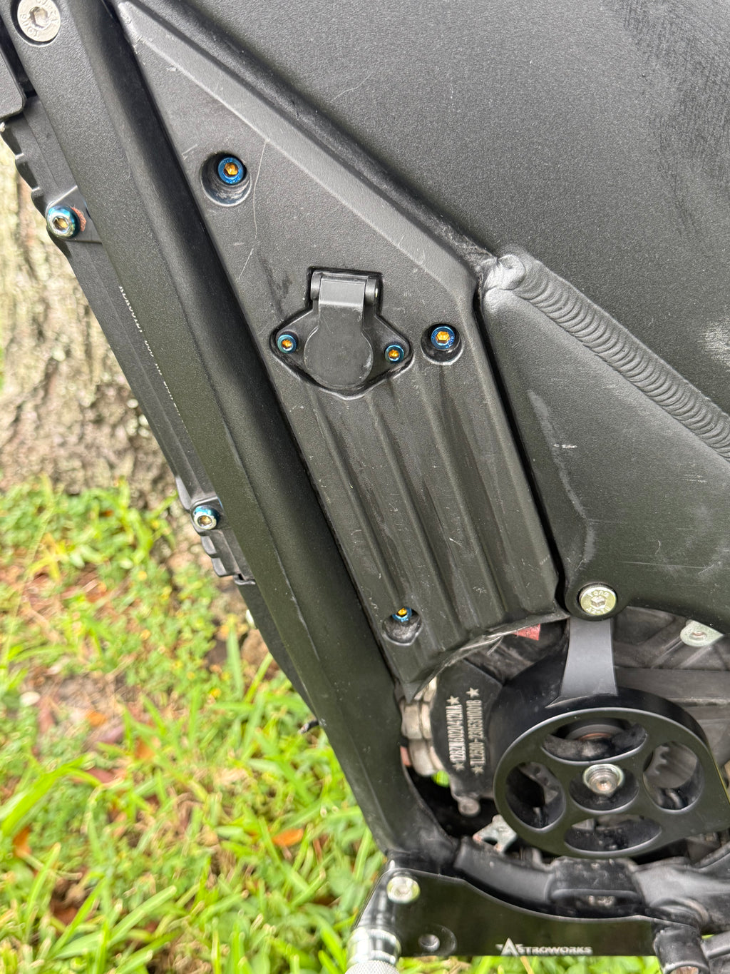 Titanium Talaria (Left) Side Plastic Bolts