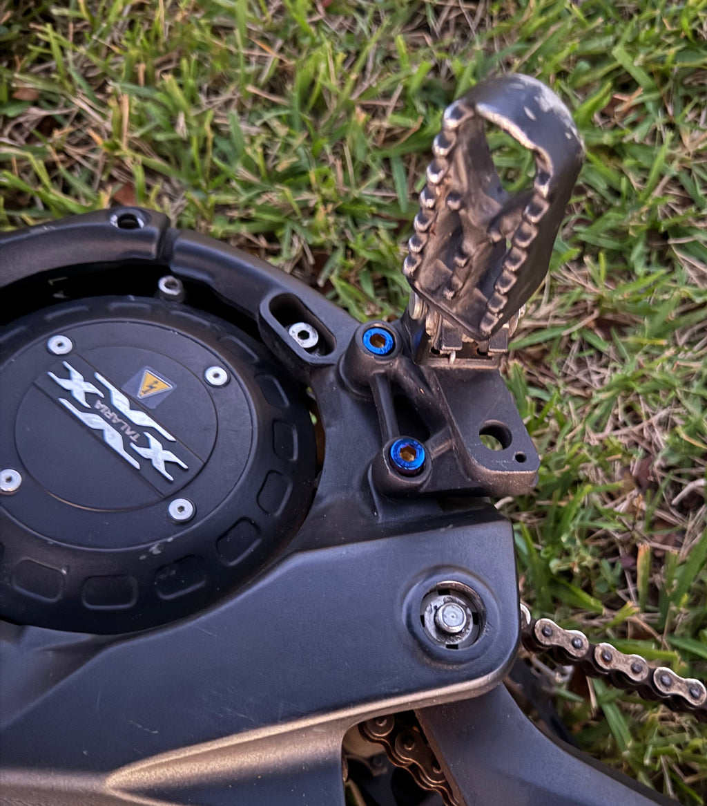 E-Moto Titanium Peg Bracket Bolts