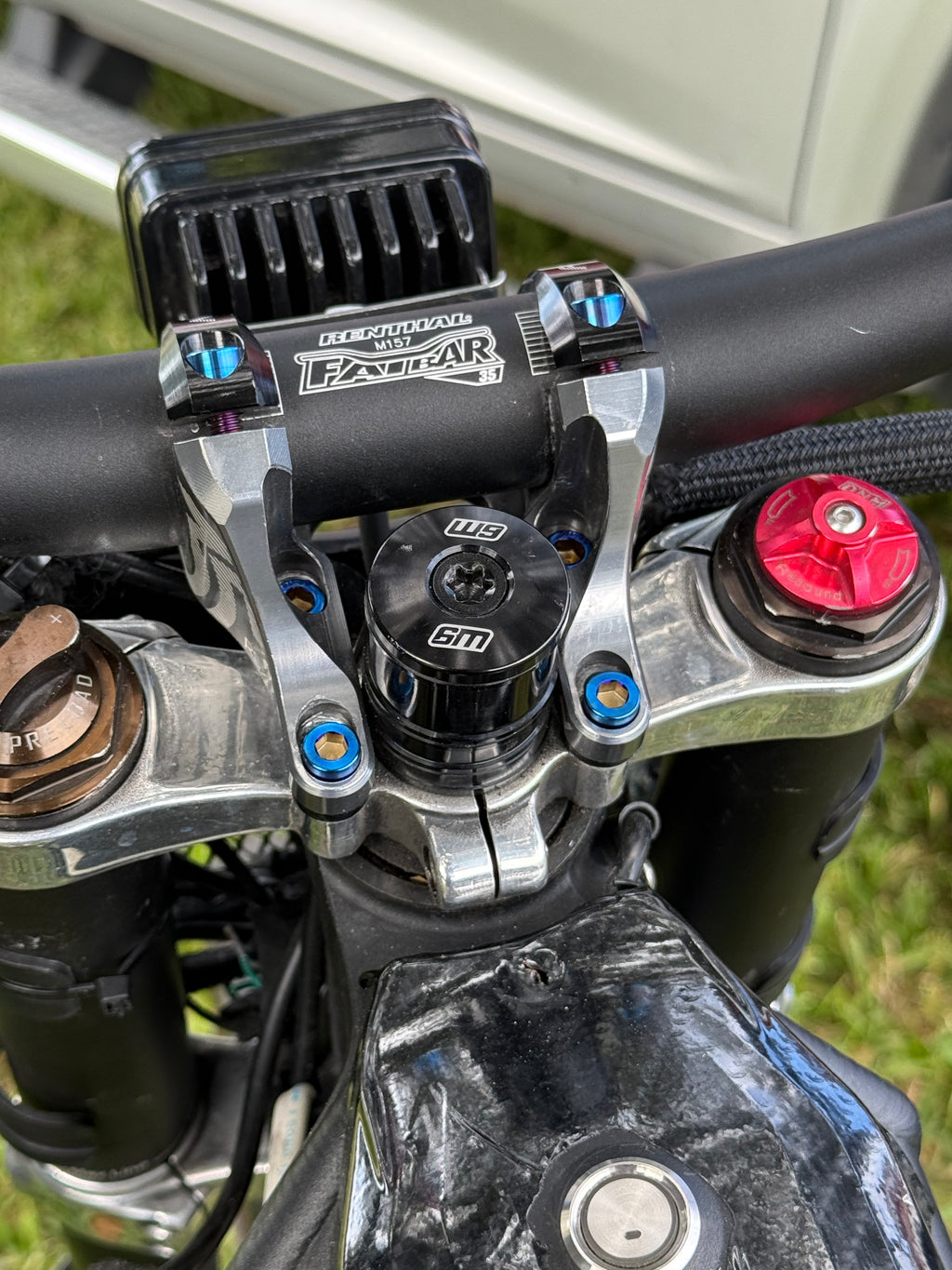 Titanium Direct Mount Bolts